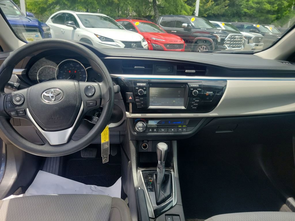 Used 2016 Toyota Corolla LE FWD image 20