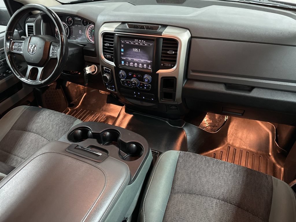 Used 2015 RAM 1500 SLT AWD/4WD image 12