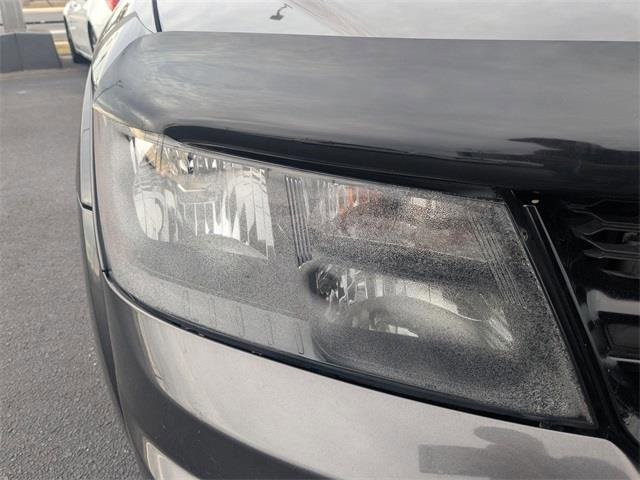 Used 2018 Dodge Journey SE w/ Blacktop Package image 10