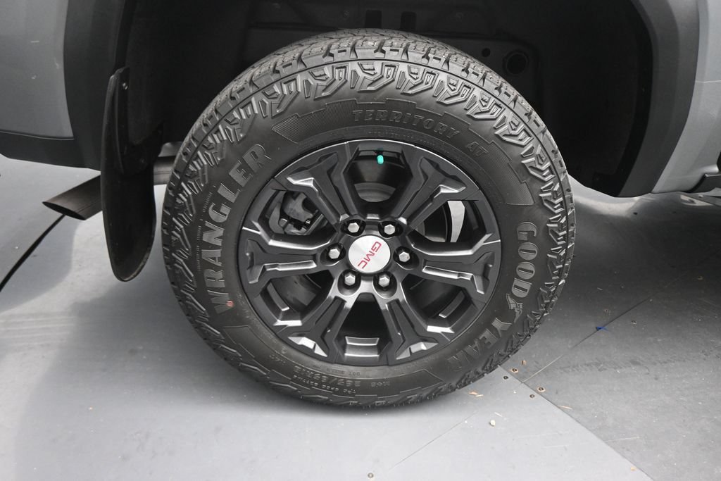 Used 2024 GMC Canyon Elevation w/ Trailering Package RWD image 23
