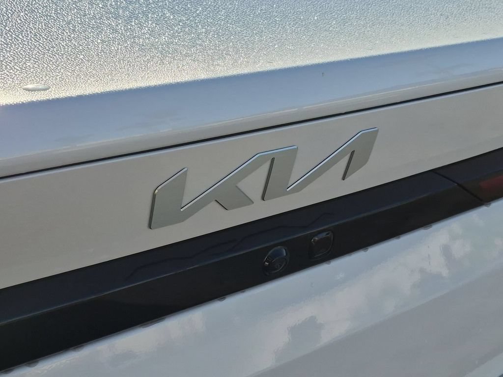 New 2026 Kia K4 FWD image 31