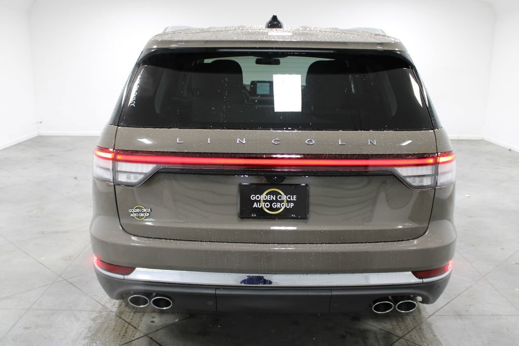 New 2026 Lincoln Aviator Reserve image 7