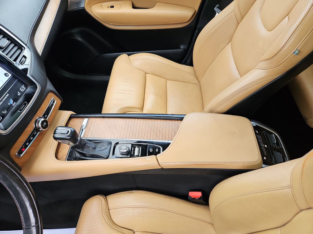 Used 2019 Volvo XC90 T6 Inscription w/ Luxury Package AWD/4WD image 26