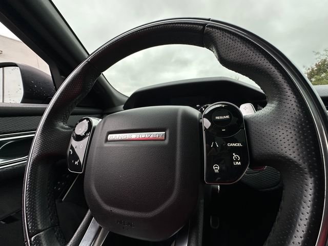 Used 2018 Land Rover Range Rover Velar R-Dynamic SE image 22