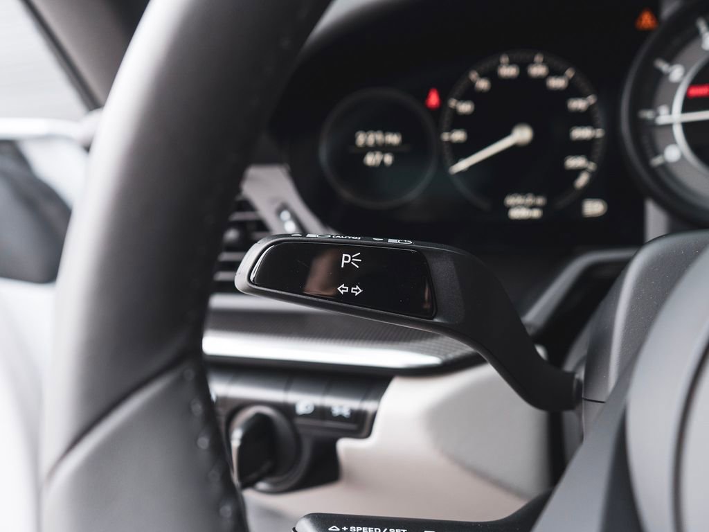 Used 2025 Porsche 911 Turbo S image 18