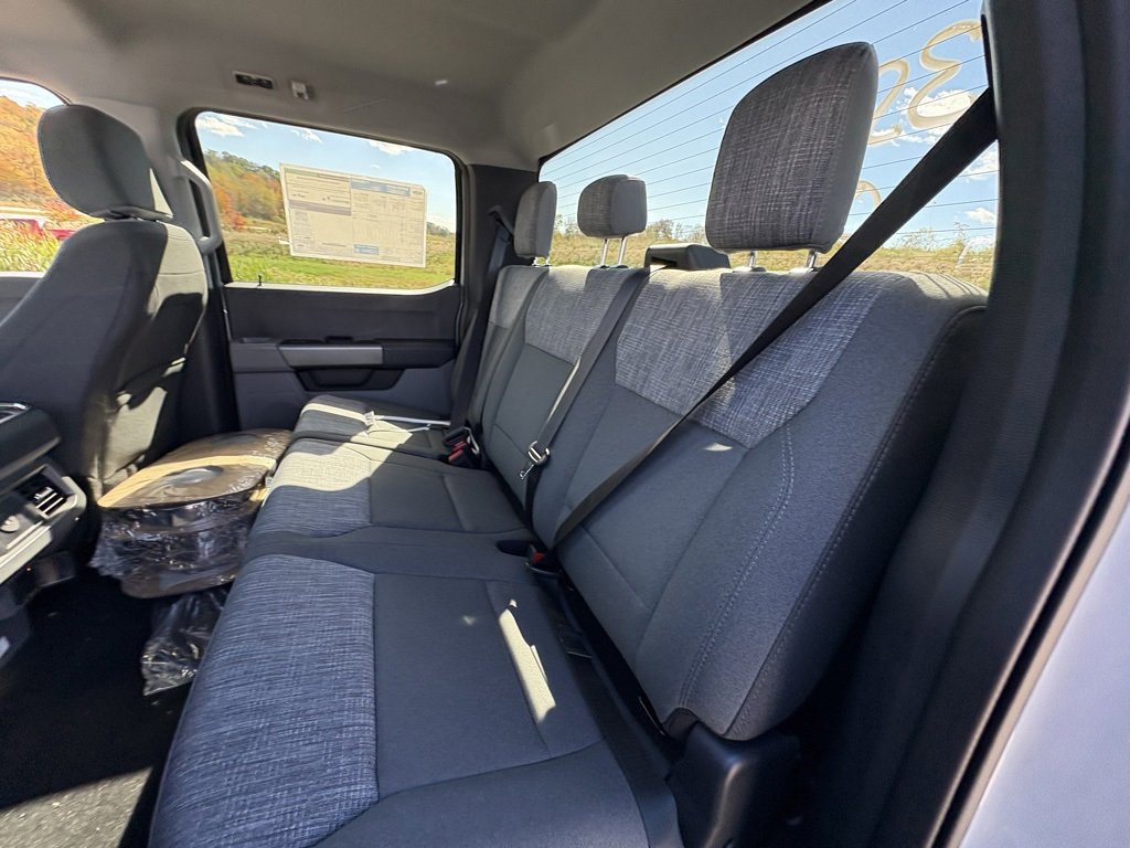 New 2026 Ford F350 XLT image 28