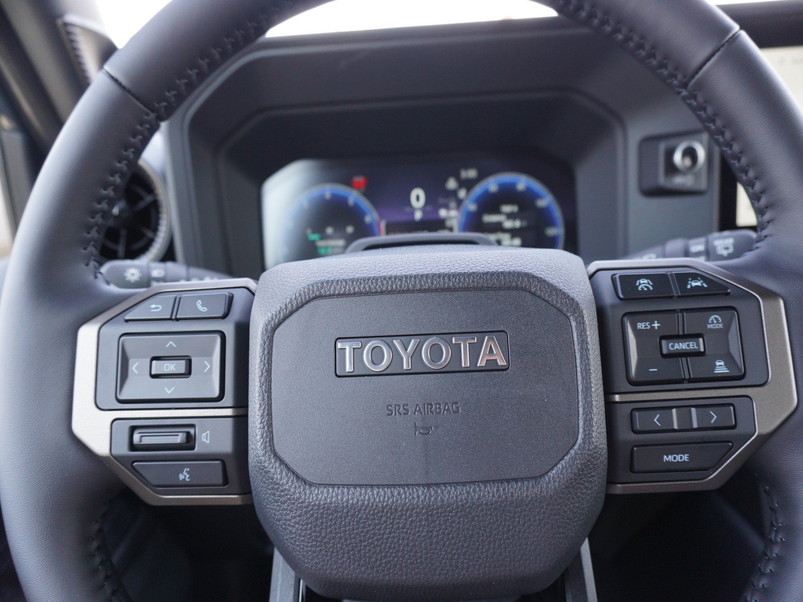 New 2027 Toyota Land Cruiser w/ Premium Package AWD/4WD image 25