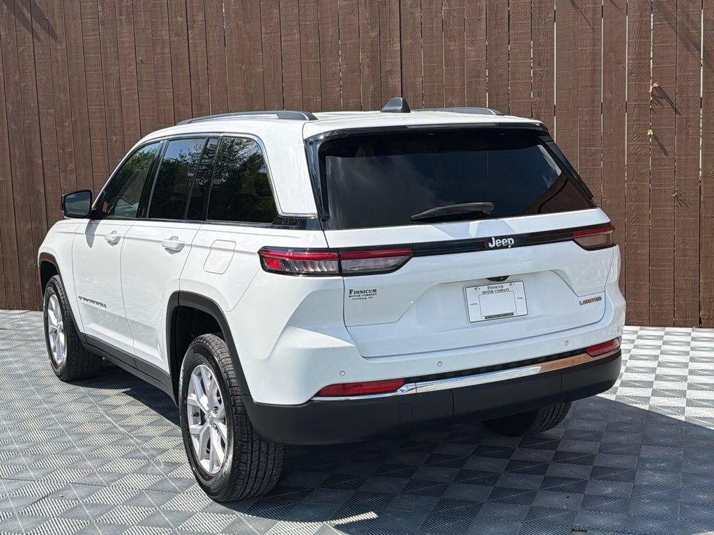 Used 2022 Jeep Grand Cherokee Limited RWD image 18