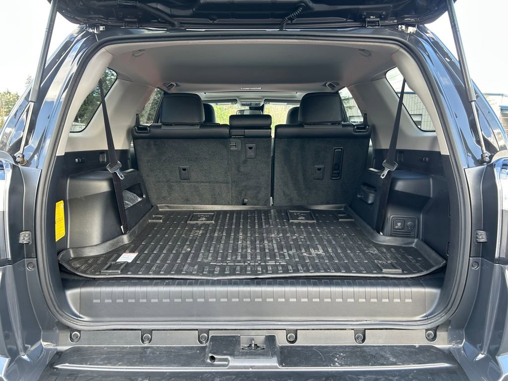 Used 2024 Toyota 4Runner SR5 Premium w/ Moonroof Package image 24