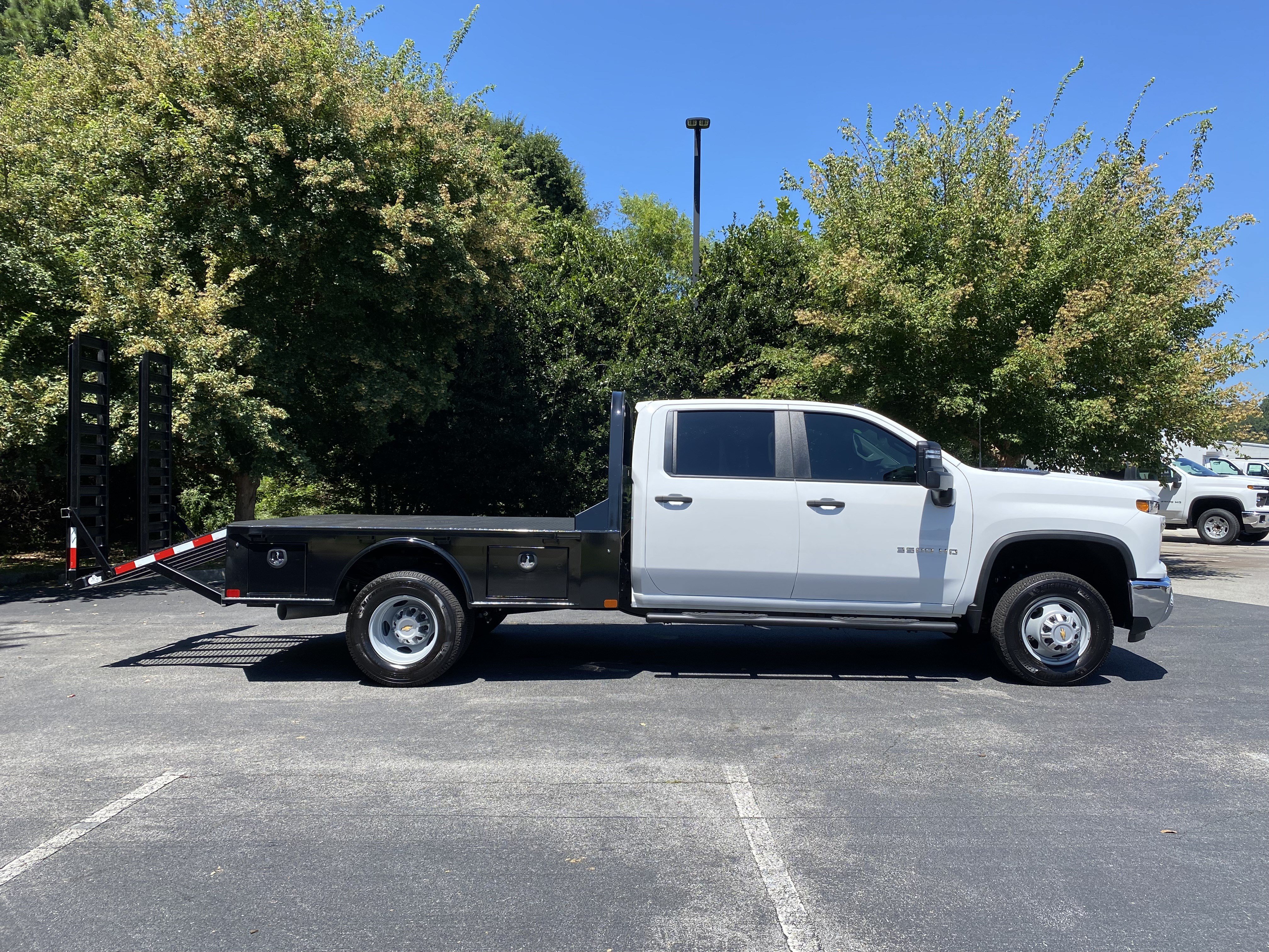 Used 2026 Chevrolet Silverado 3500 W/T w/ WT Convenience Package AWD/4WD image 10