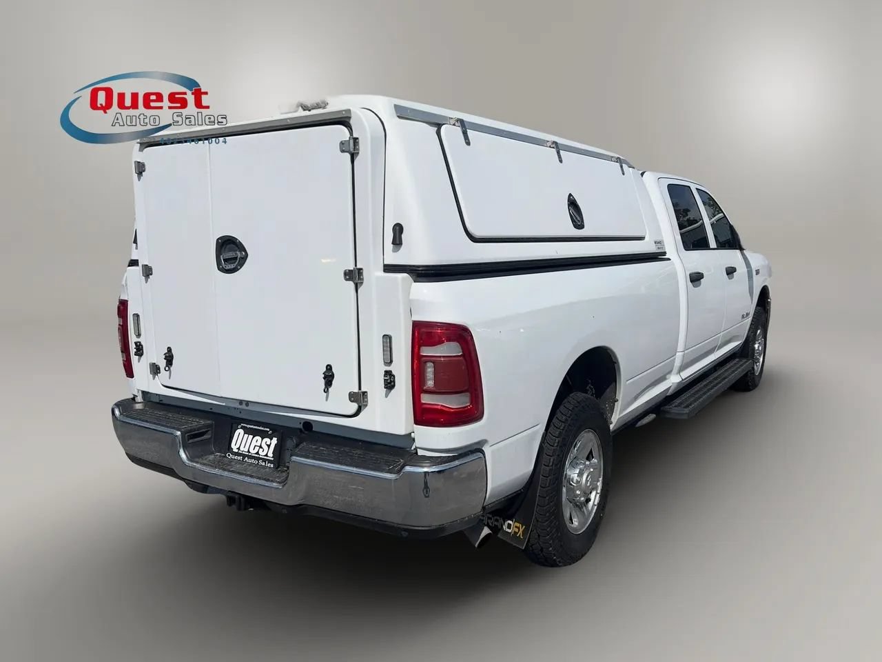 Used 2021 RAM 2500 Tradesman w/ Safety Group AWD/4WD image 3