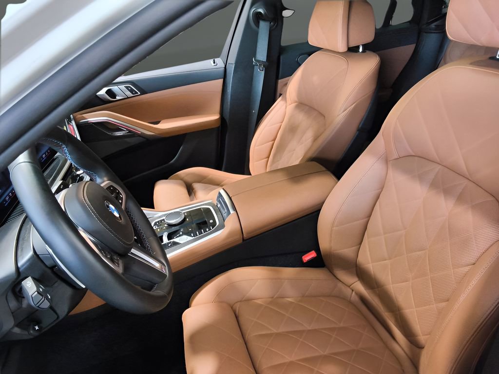 Used 2026 BMW X6 M60i image 30