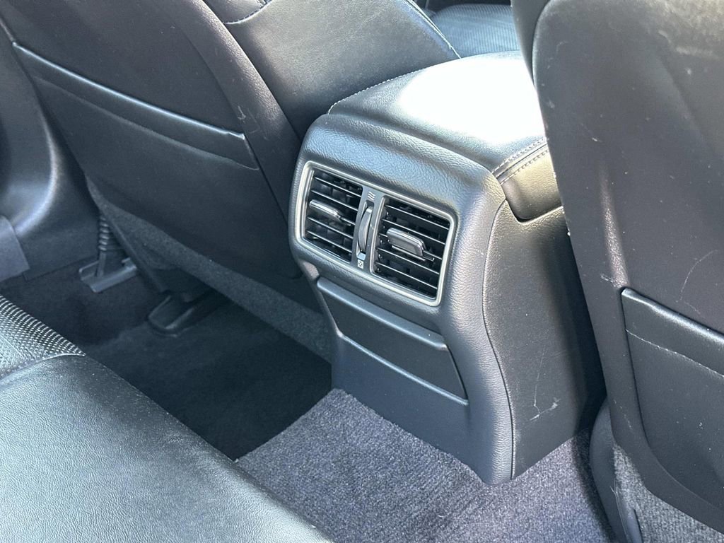 Used 2016 INFINITI Q50 Red Sport 400 image 32