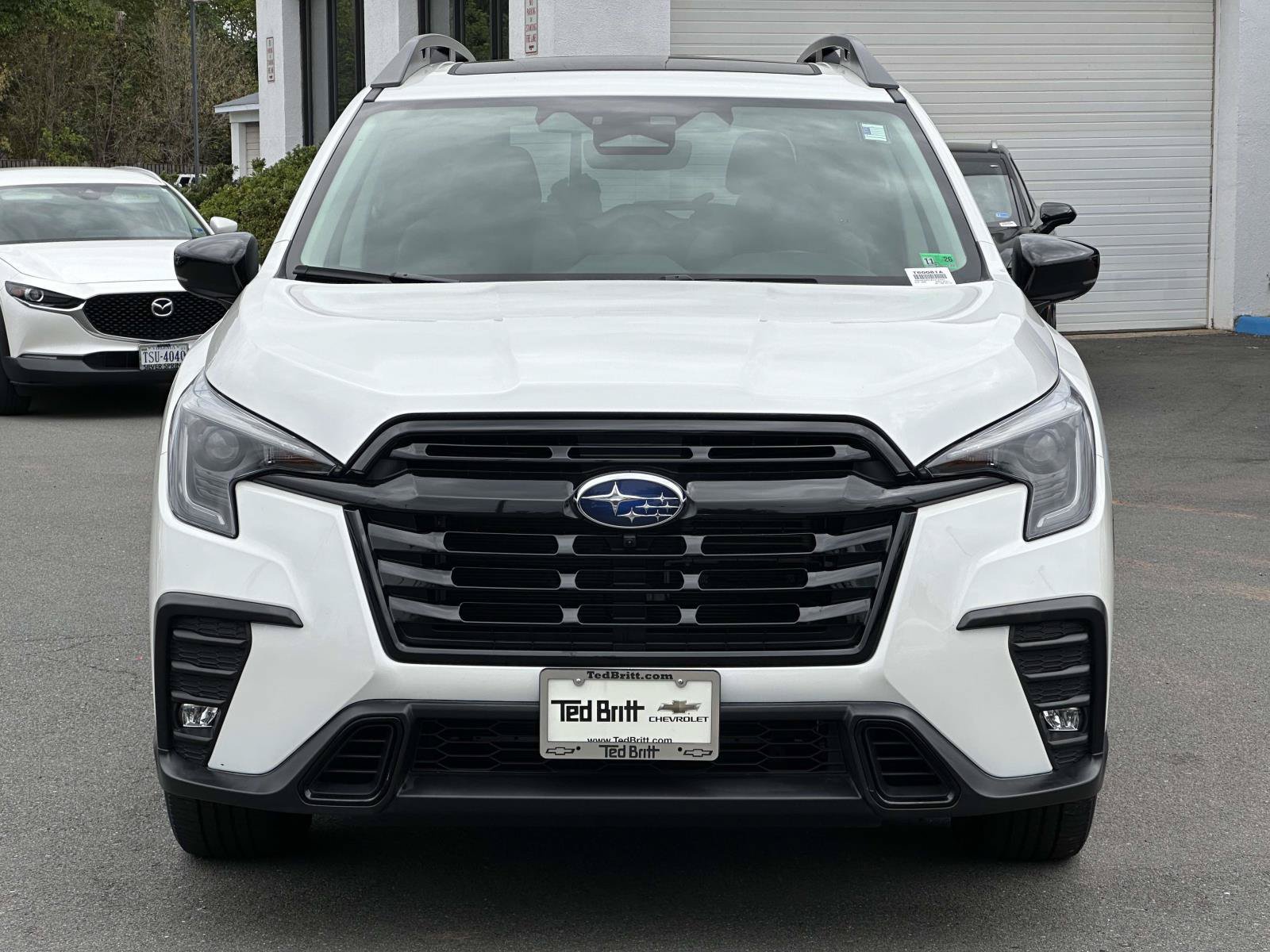 Used 2024 Subaru Ascent Onyx Edition Limited AWD/4WD image 2
