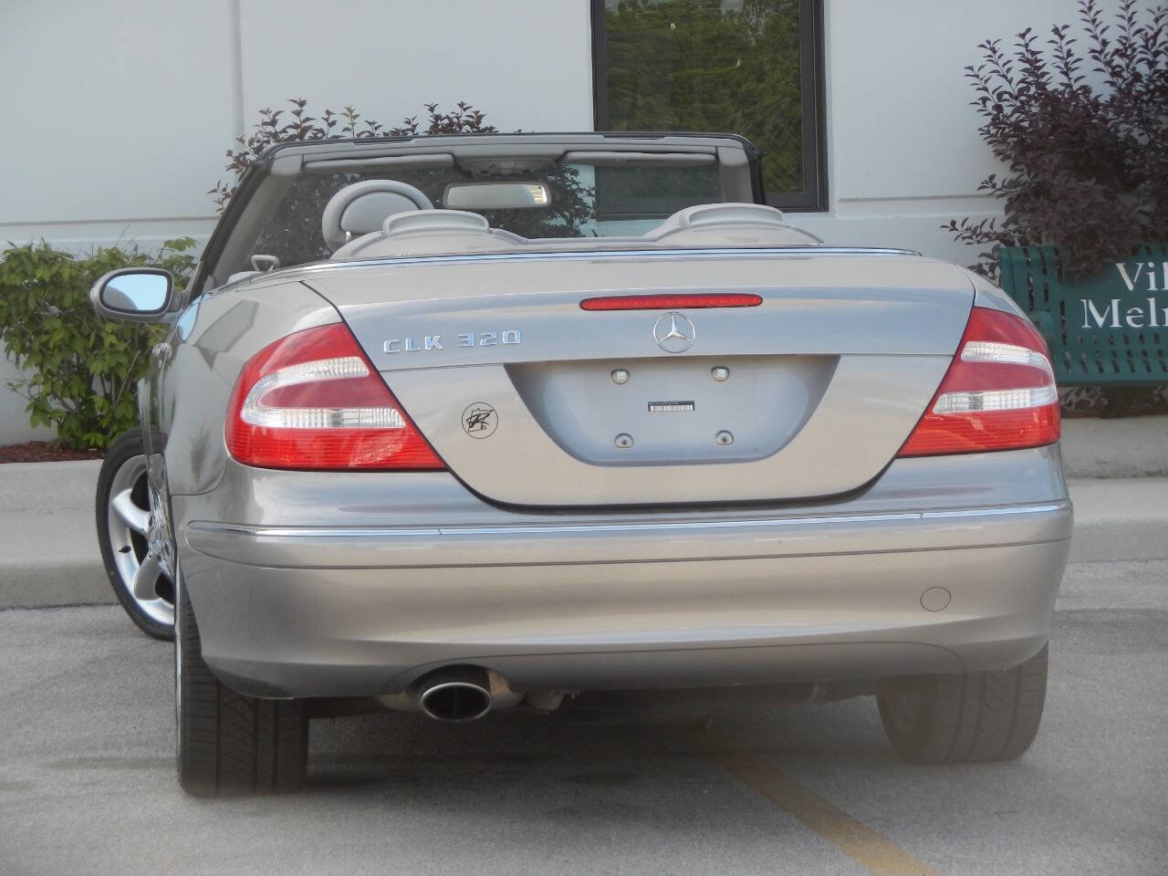 Used 2005 Mercedes-Benz CLK 320 Cabriolet image 14