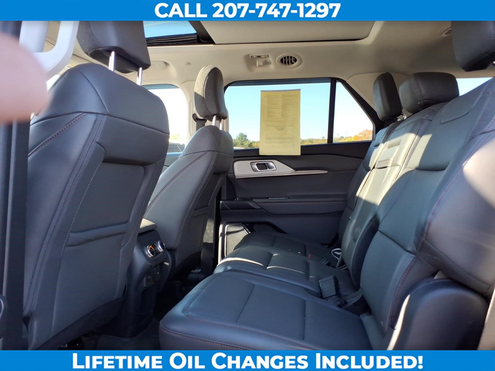 Used 2025 Ford Explorer Active w/ Active Comfort Package AWD/4WD image 15