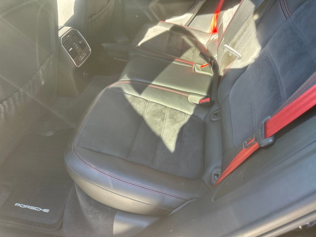 Used 2017 Porsche Macan GTS image 17