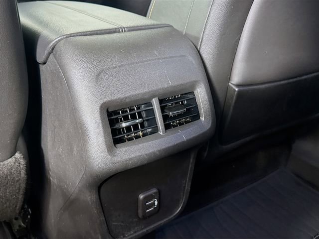 Used 2021 GMC Terrain SLT w/ Infotainment Package II image 31