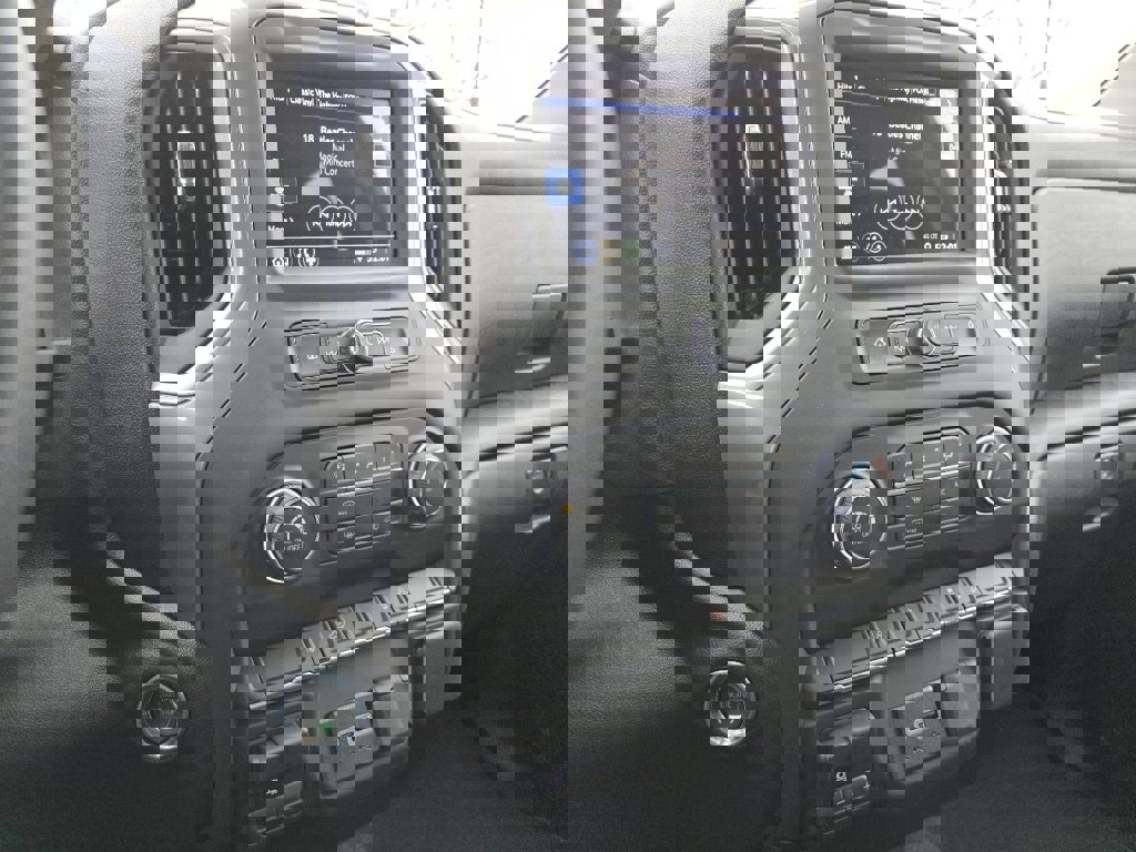 New 2026 Chevrolet Silverado 2500 Custom w/ Custom Convenience Package image 17