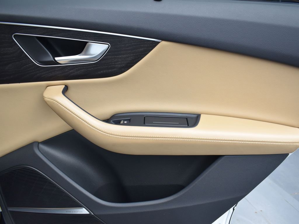 Used 2021 Audi Q7 3.0T Premium Plus w/ Executive Package image 30