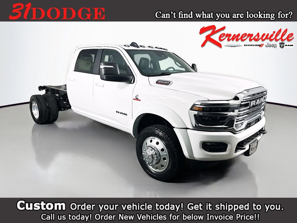 New 2026 RAM 4500 4x4 Crew Cab DRW image 1
