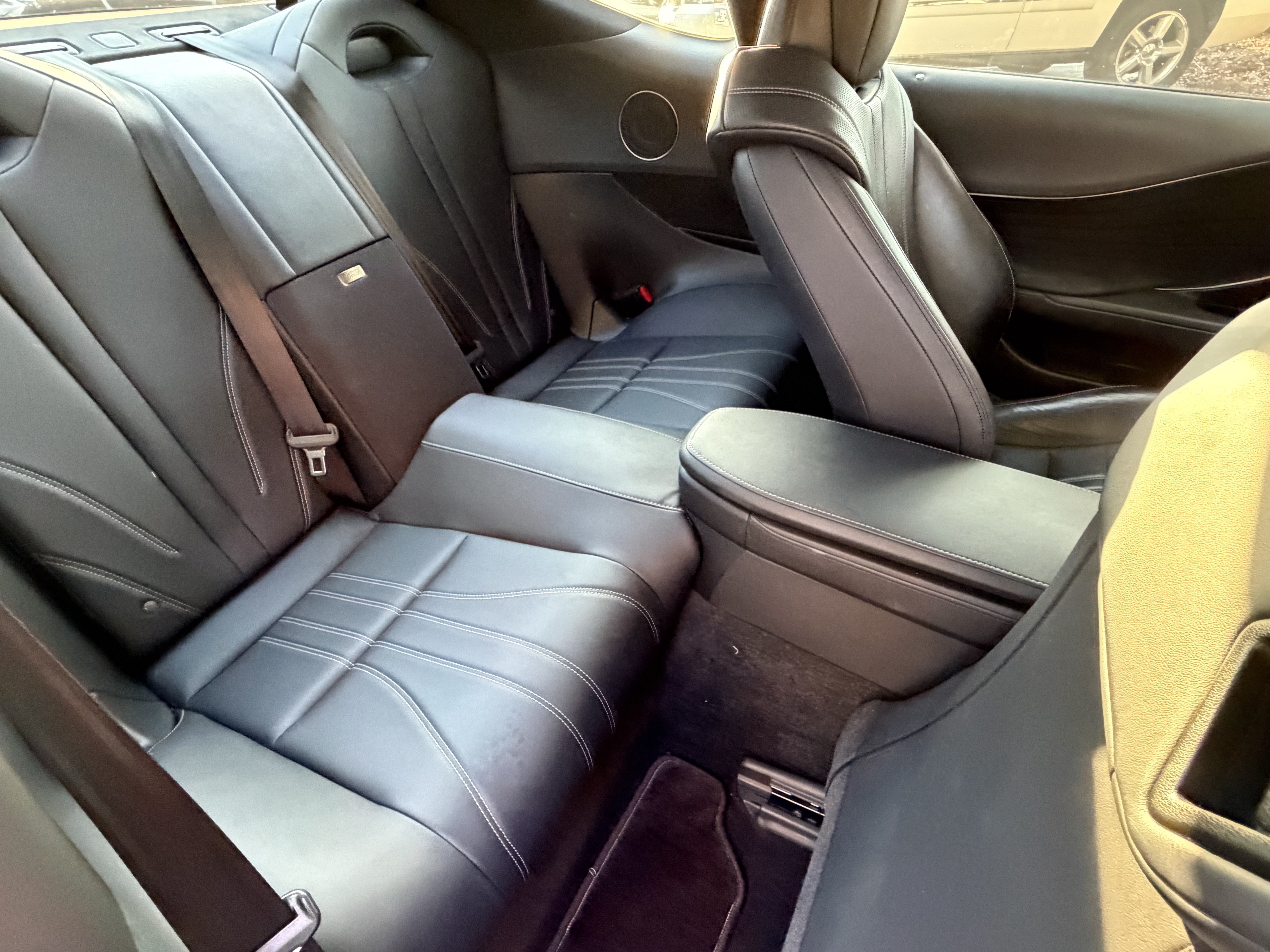 Used 2018 Lexus LC 500 Coupe w/ Touring Package RWD image 35