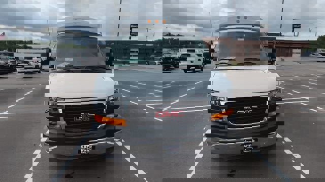 New 2025 GMC Savana 3500 w/ Power Convenience Package image 3