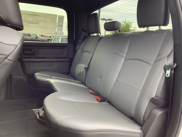 New 2026 RAM 2500 Tradesman w/ Chrome Appearance Group AWD/4WD image 23