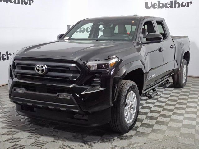 New 2026 Toyota Tacoma SR5 image 3