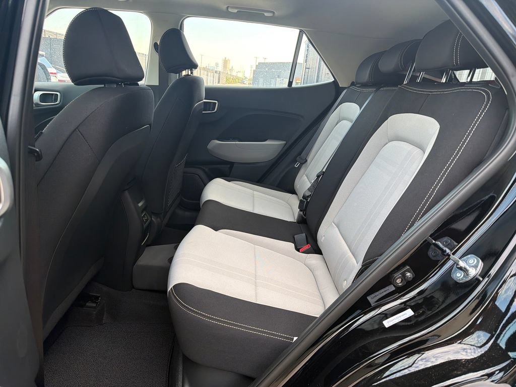 New 2026 Hyundai Venue SEL FWD image 19