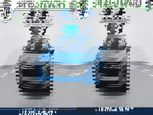 New 2026 Chevrolet Trax LT w/ Driver Confidence Package image 3