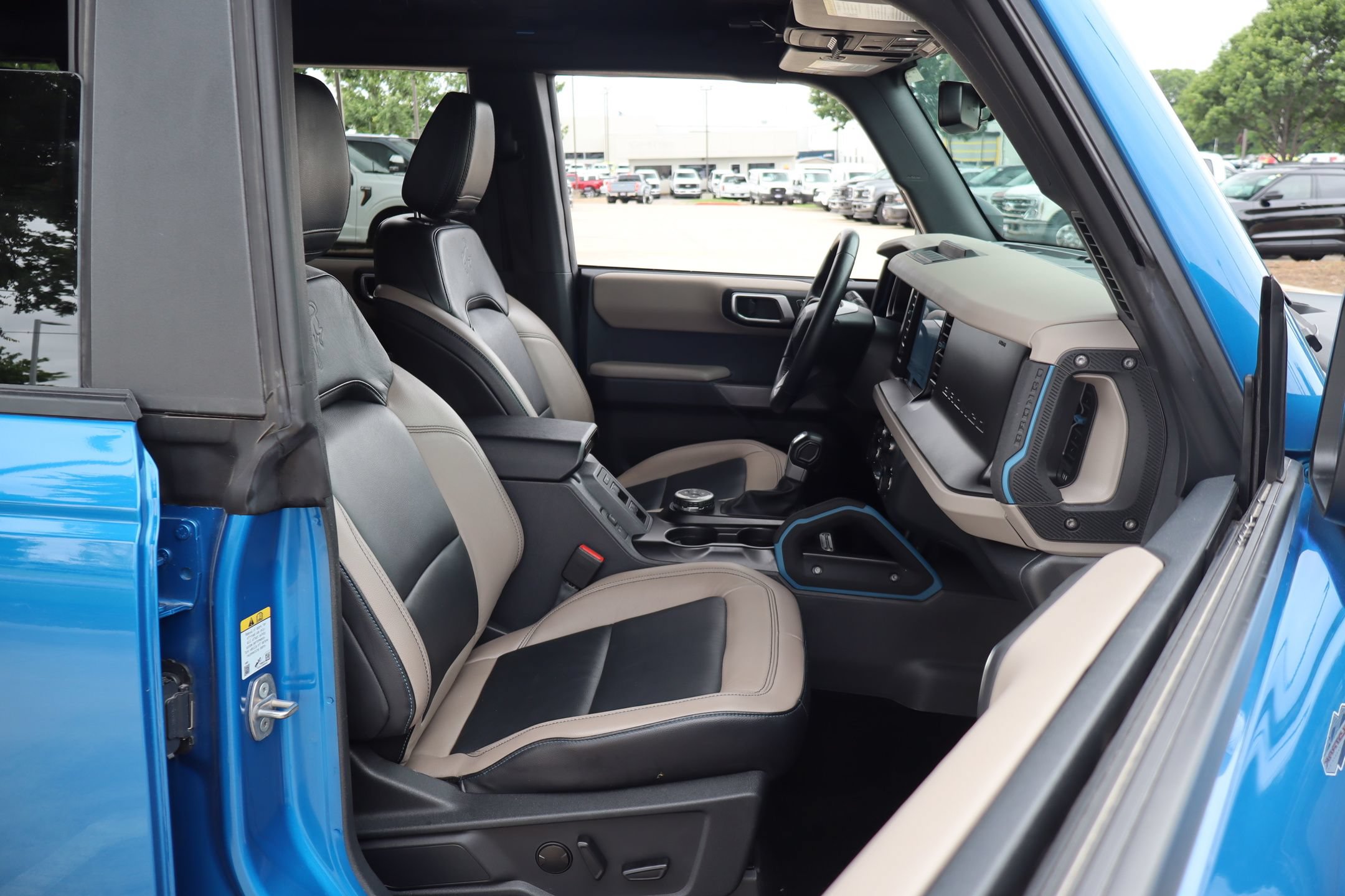 Used 2022 Ford Bronco Wildtrak AWD/4WD image 30