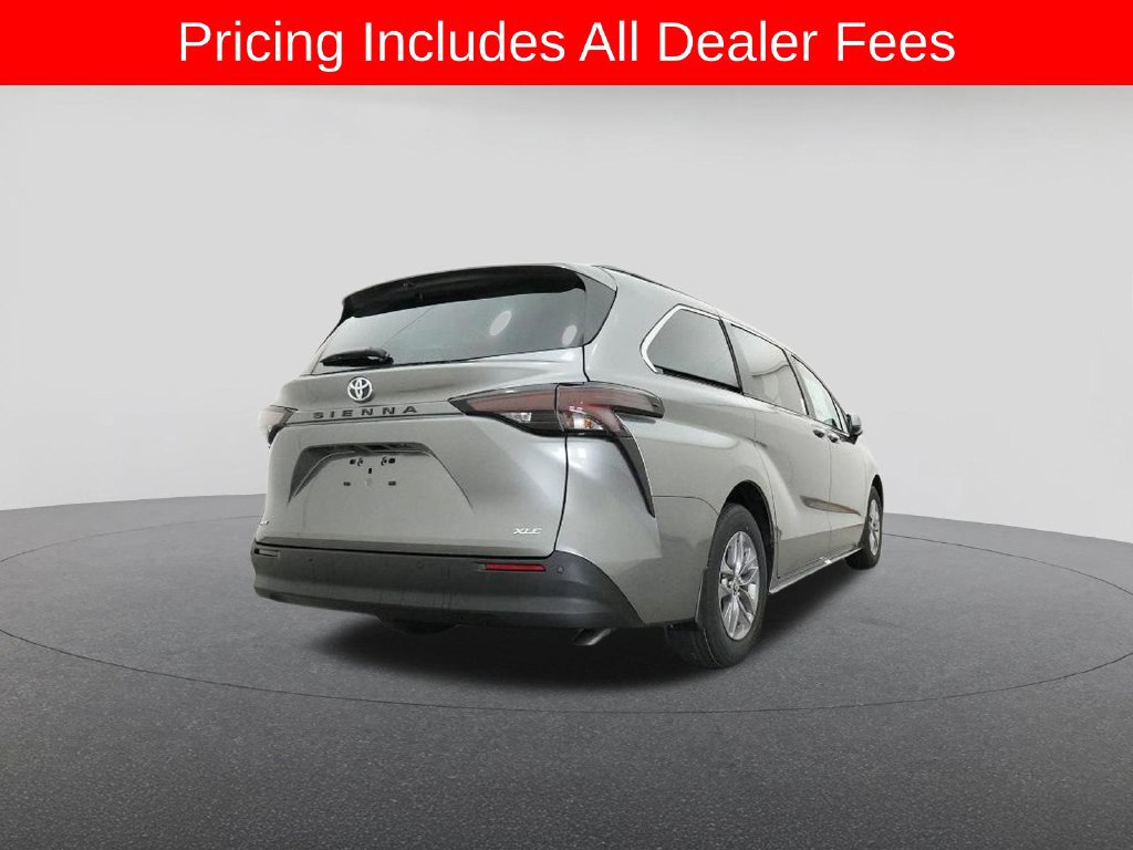 New 2026 Toyota Sienna XLE FWD image 24