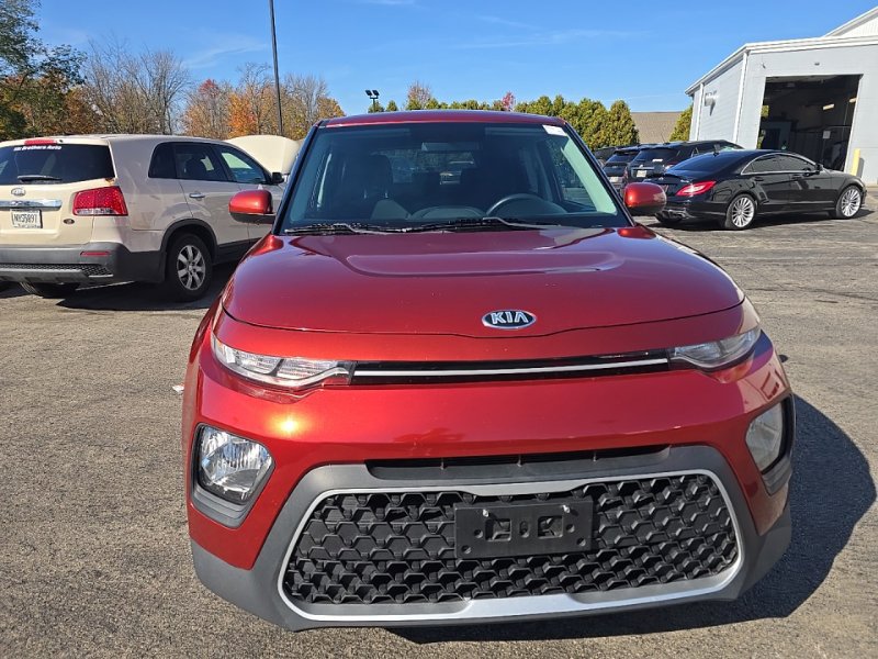 Used 2020 Kia Soul LX FWD image 2