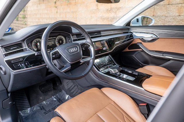 Used 2022 Audi A8 L 3.0T image 23