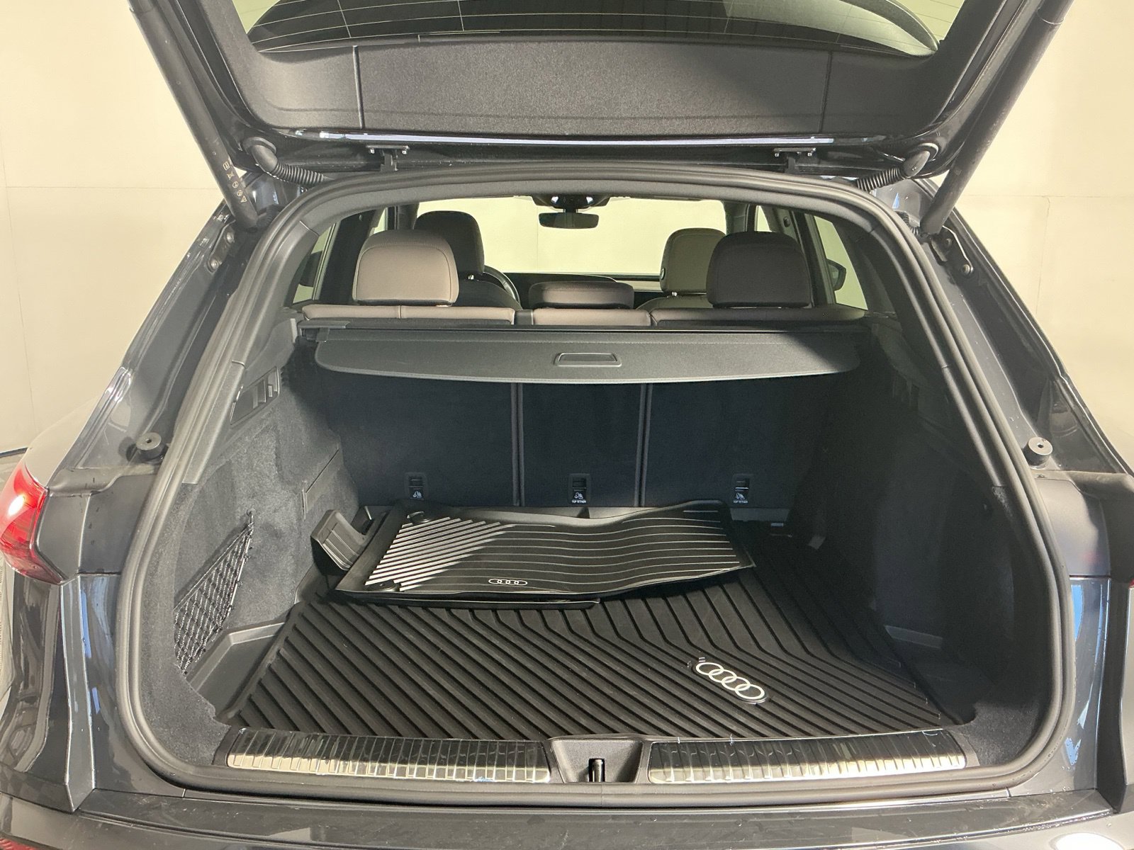 Used 2025 Audi Q5 Premium Plus AWD/4WD image 19