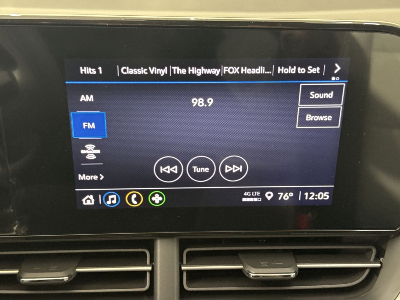 New 2026 Chevrolet Trax LS FWD image 19