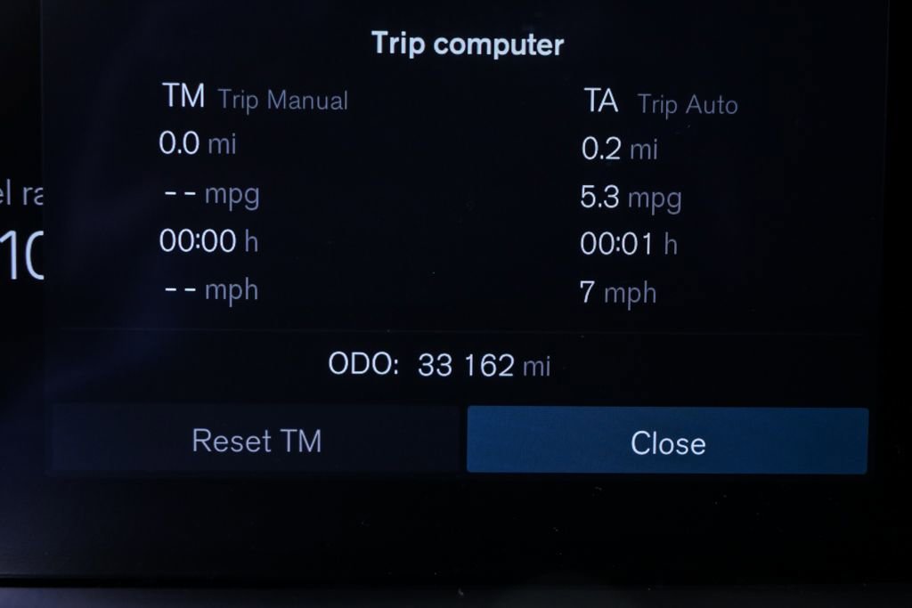 Certified 2023 Volvo XC60 B5 Ultimate image 14