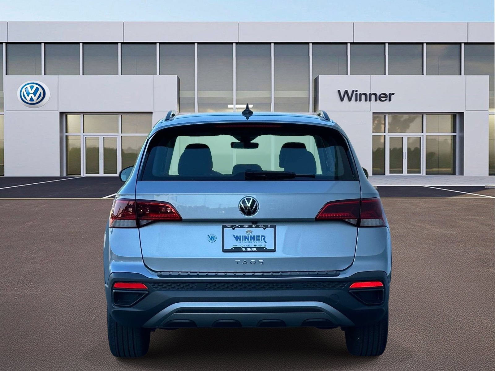 Certified 2024 Volkswagen Taos S FWD image 5