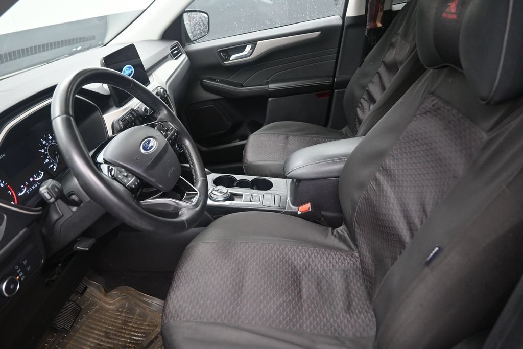 Used 2022 Ford Escape SEL FWD image 12
