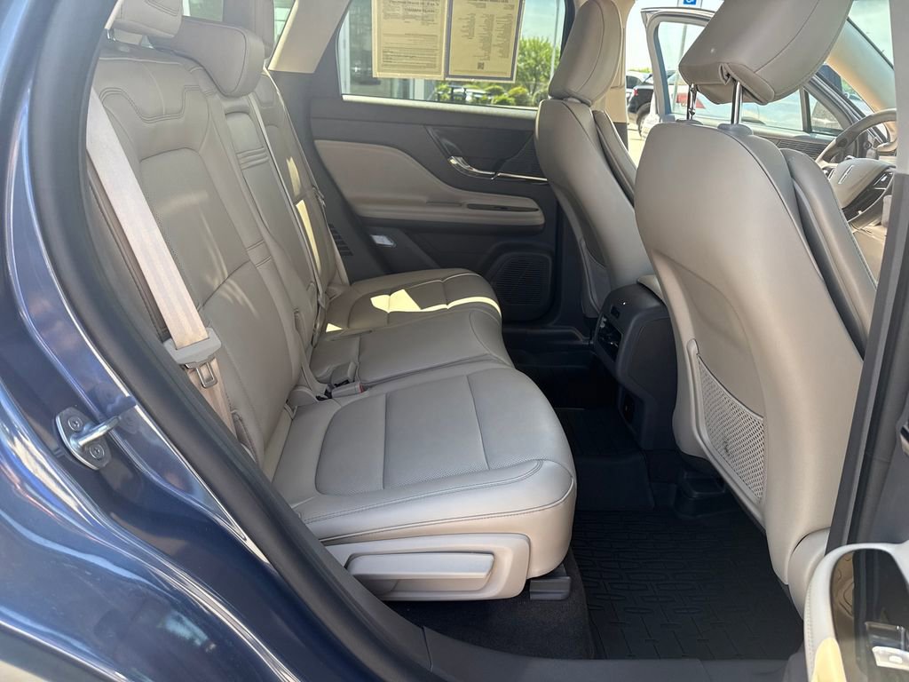 Used 2022 Lincoln Corsair AWD w/ Equipment Group 101A image 32