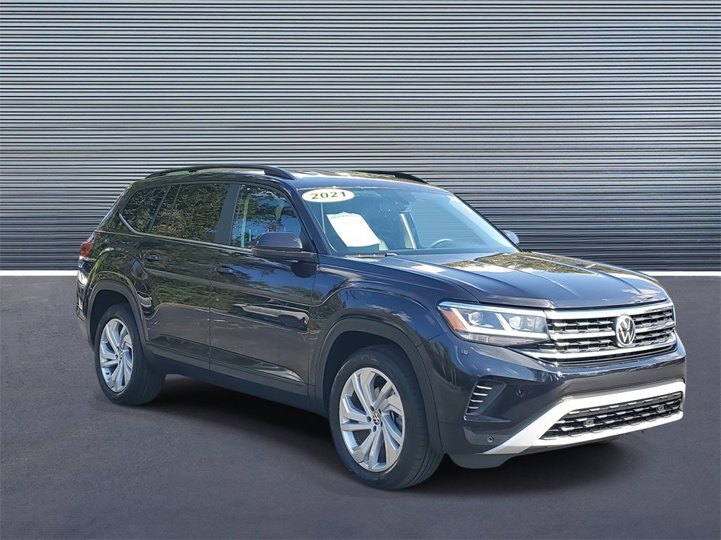 Used 2021 Volkswagen Atlas SE image 2