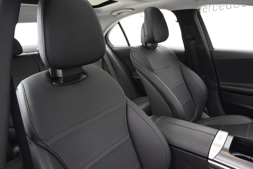 Certified 2023 Mercedes-Benz C 300 Sedan image 17
