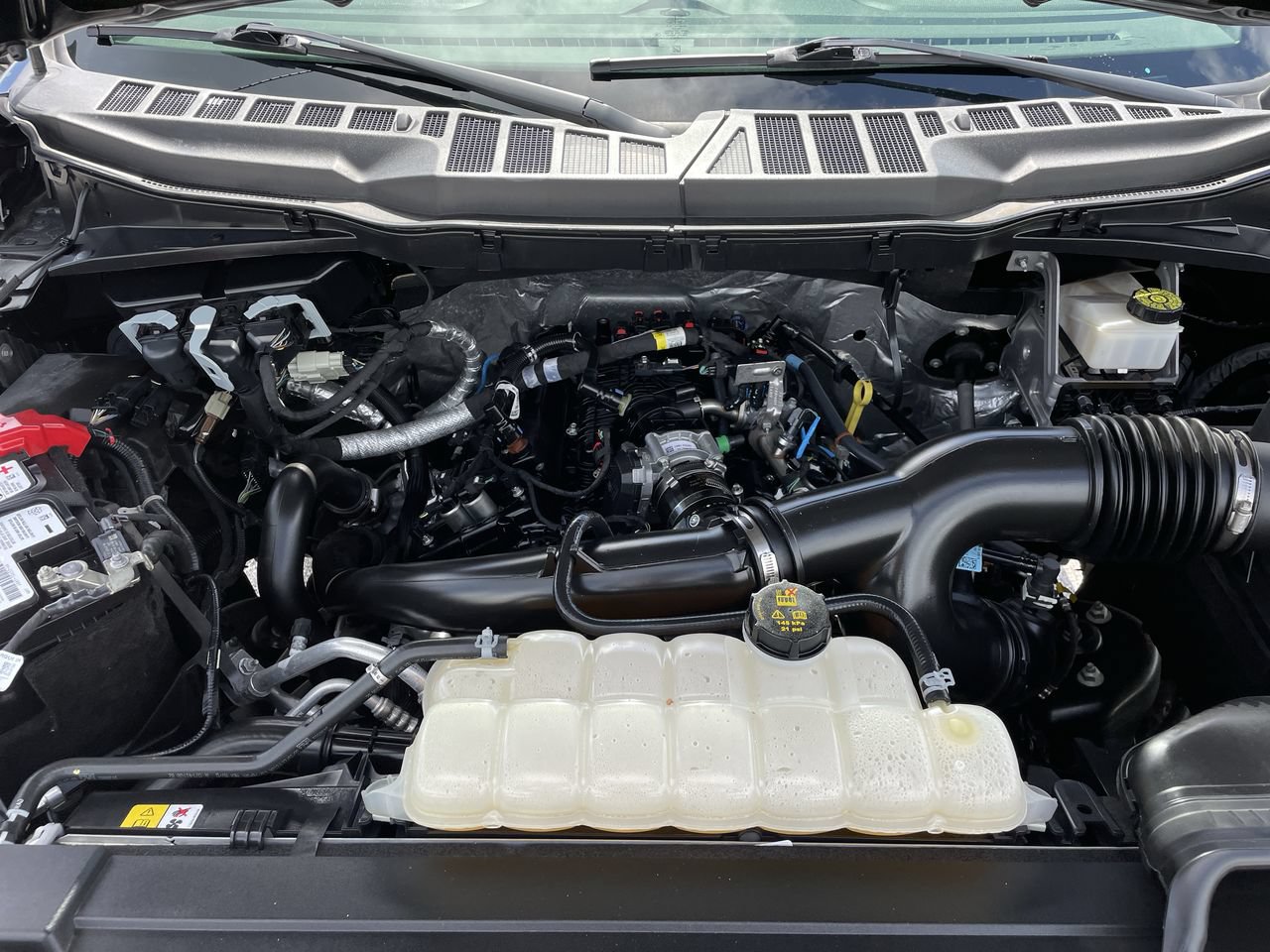 Certified 2023 Ford F150 XL w/ STX Appearance Package RWD image 11