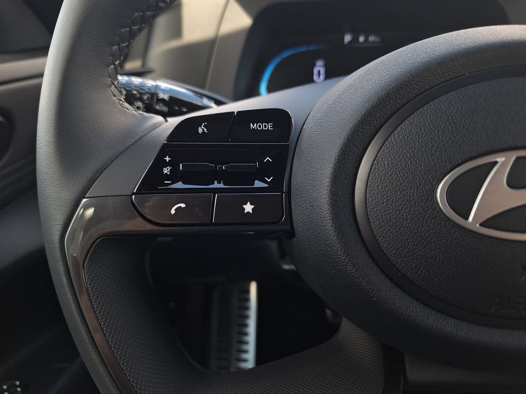 New 2026 Hyundai Elantra SEL Sport Premium FWD image 16