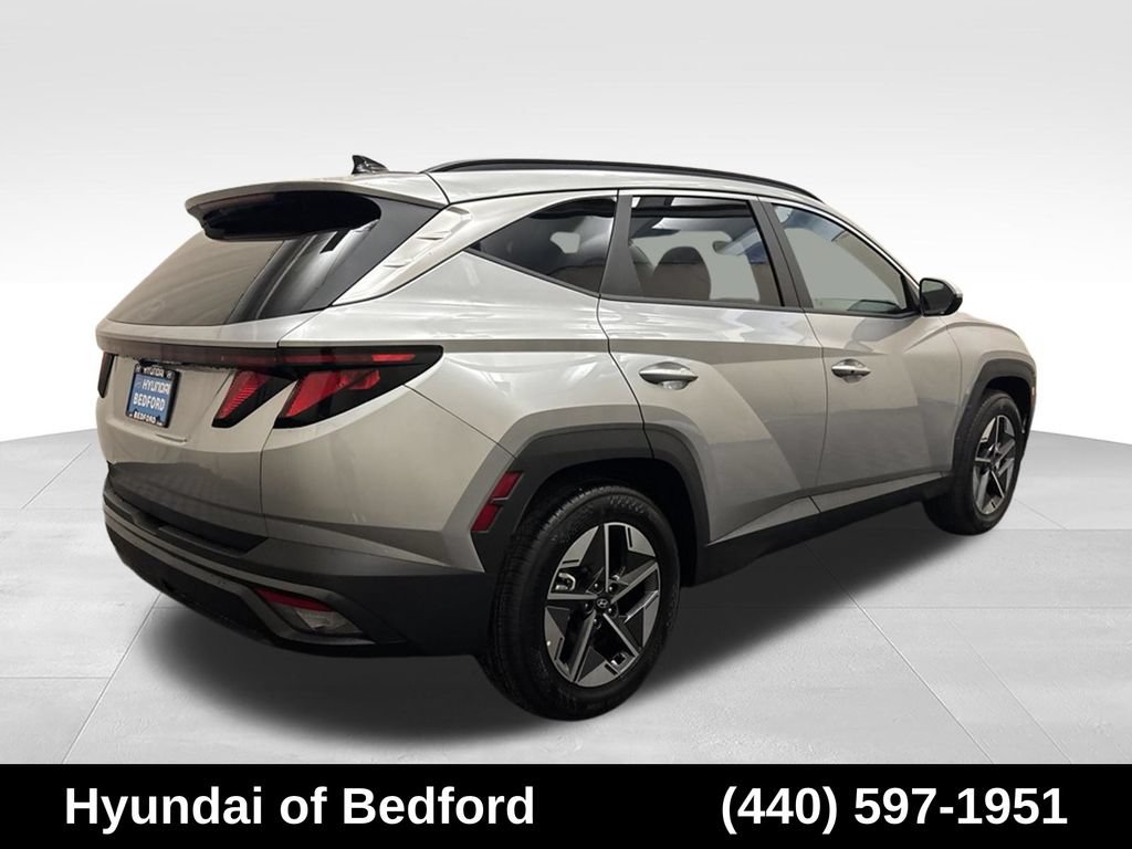 Used 2026 Hyundai Tucson SEL FWD image 5