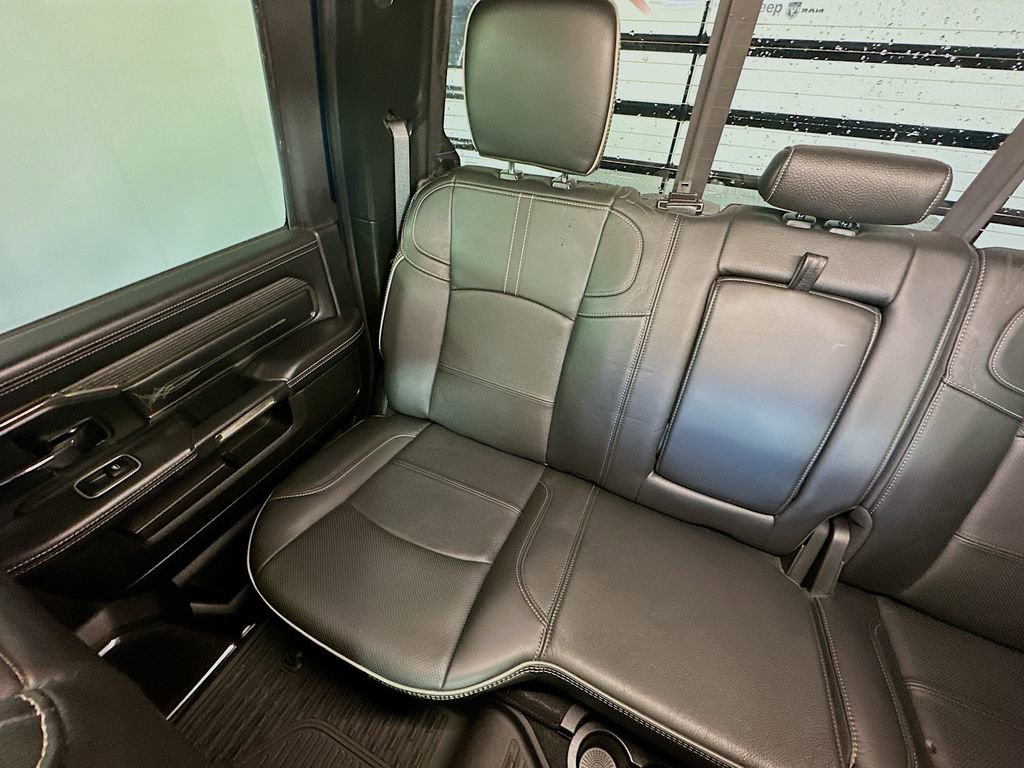 Used 2023 RAM 3500 Limited image 12