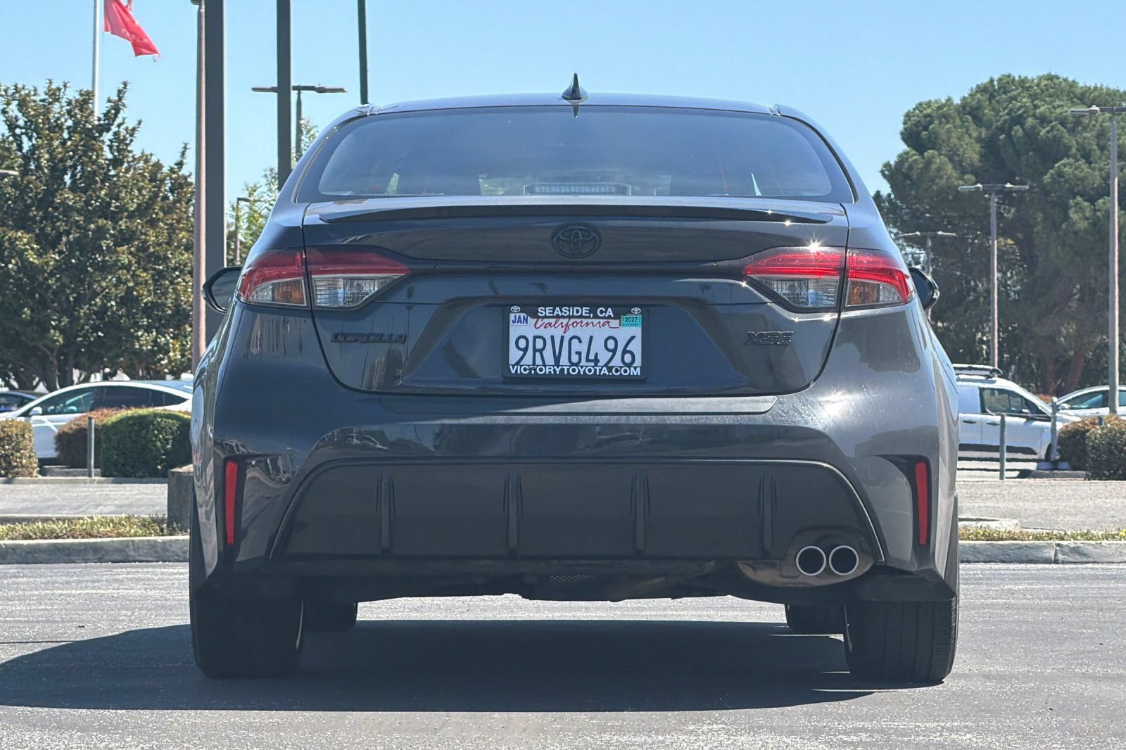 Used 2025 Toyota Corolla XSE FWD image 5