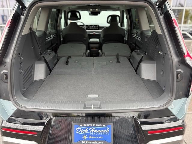 Used 2024 Kia EV9 Land image 24