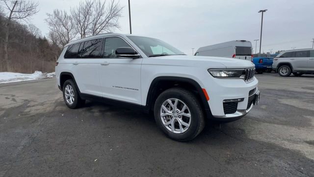 Used 2022 Jeep Grand Cherokee L Limited image 2